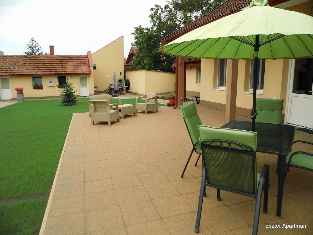 Eszter Apartman Bekescsaba Exterior photo